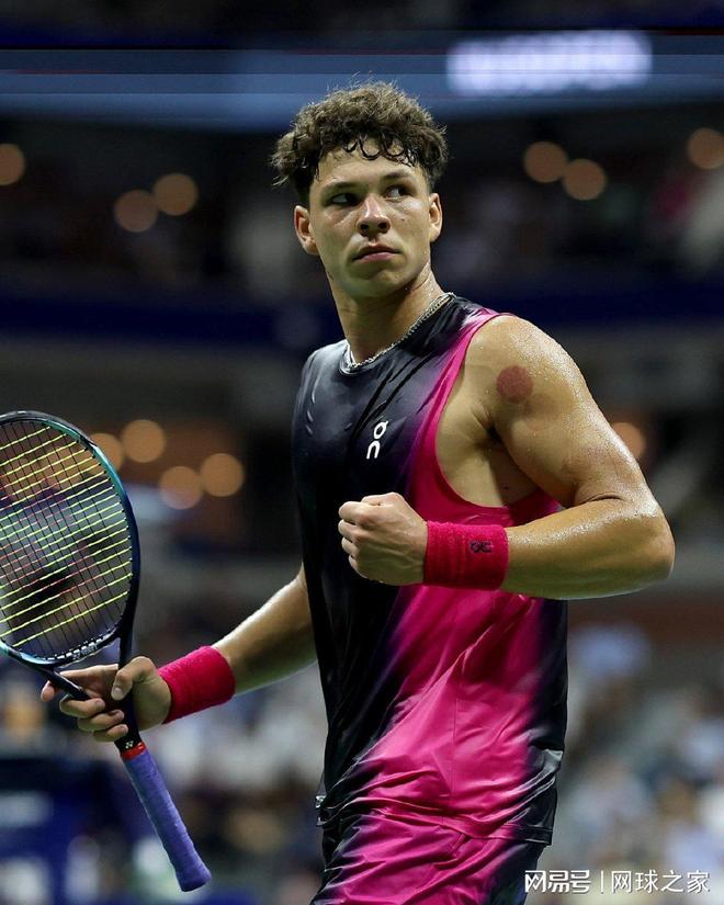 还在亚冠赛 还在亚冠赛