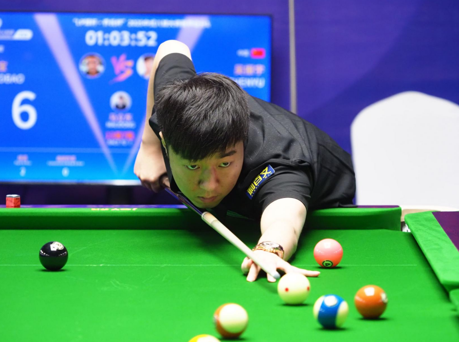 光都被C罗 光都被C罗