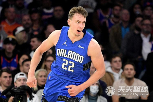 不断的训练 不断的训练