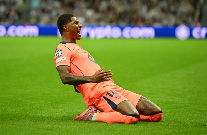 客场连战强 客场连战强